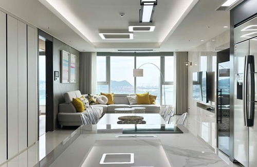 Choryang Apartment | Brown Suites Busan