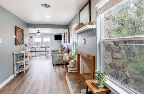 Lake Brownwood House | Brownwood Family Home - 2 Mi to Public Marina!