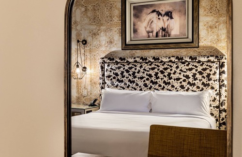 The Villages Hotel | Brownwood Hotel & Spa