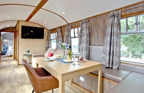 Dawlish Warren Cabin | Brunel Boutique Railway Carriage 1