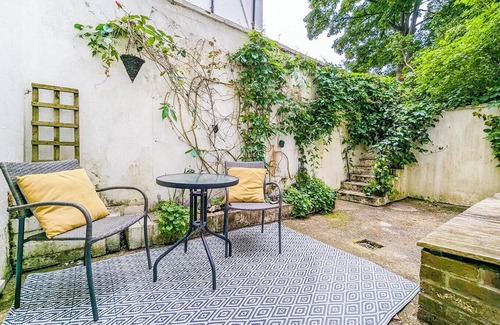 Hove Apartment | Brunswick Retreat - by Brighton Holiday Lets
