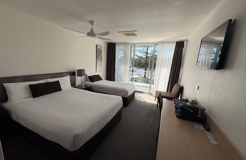 Brunswick Heads Hotel | Brunswick River Inn