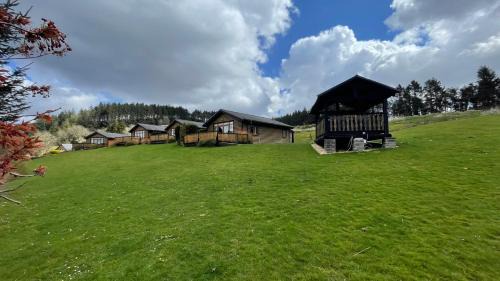 Port Talbot Cabin | Bryn Bettws Lodge