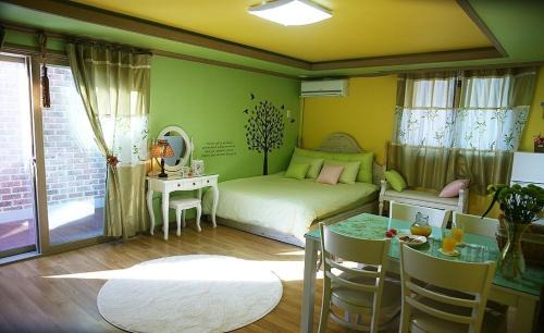 Byeonsan House | Buan baramyisogsagimA pensyeon