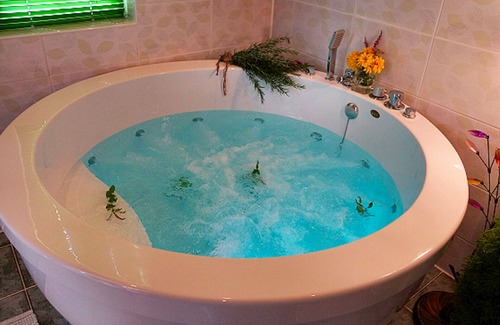 Byeonsan House | Buan Pumaneseohaebada Pension