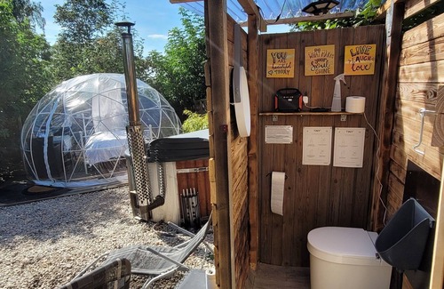 Hohenberg a.d.Eger RV Rental | Bubble overnight stay in the Fichtelgebirge - with hot tub/whirlpool for an extra charge