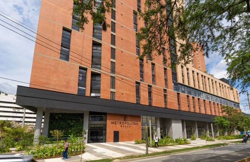 San Diego Apartment | Bubble & Work - Jacuzzi + Workspace 1BR in Poblado