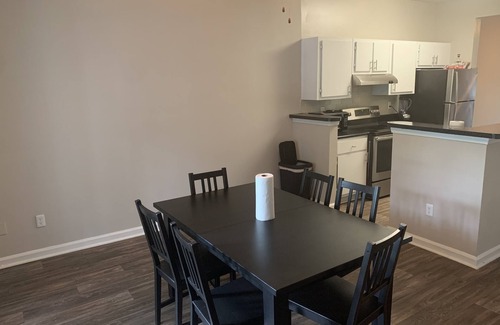 Briarcliff Heights House | BUCKHEAD 3BR TOWNHOUSE