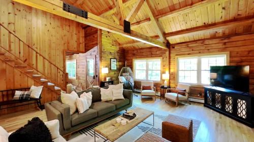 Bucksport House | Bucksport Bliss