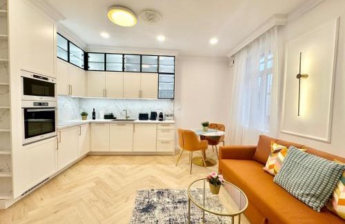 Vizivaros Apartment | Buda Mini Suite I HillCharm