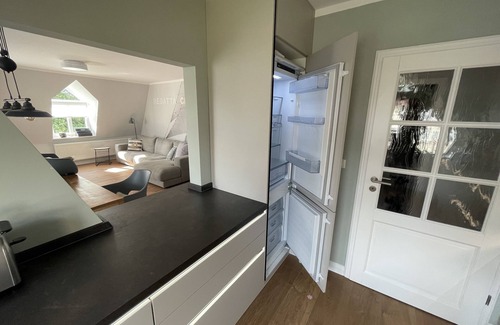 Wismar Apartment | Buddelschiff -zauberhaftes Apartment mit Blick auf Stadtkanal