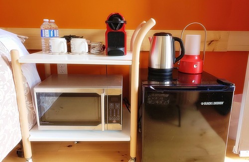 Tobermory House | Buddha Bing Cottage and Cabins