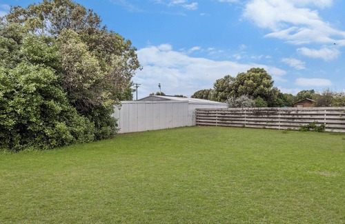 Port Fairy House | Budget friendly family home in South Beach