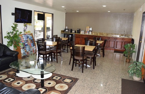 Walnut Valley Hotel | Budget Inn La Puente