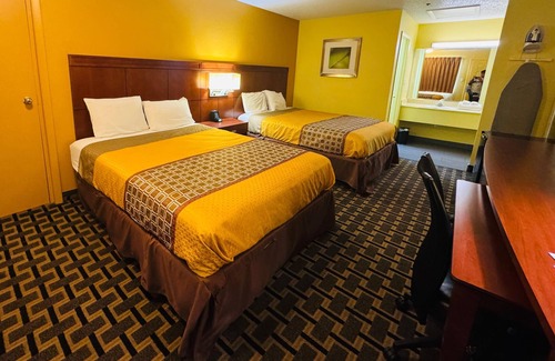 West Colonial Hotel | Budget Inn - Orlando