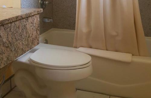 Coleman Hotel | Budget Inn