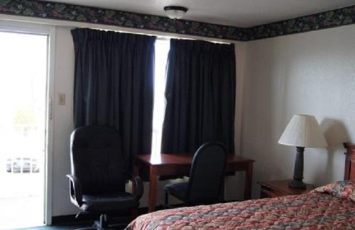 University Hotel | Budget Inn