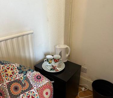 Sketty House | Budget Stay near Singleton Hospital 5