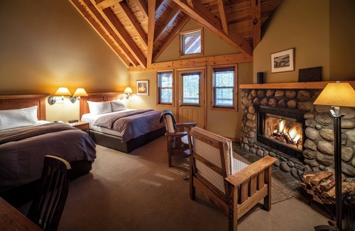 Banff Hotel | Buffalo Mountain Lodge