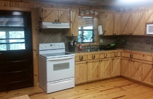 Saint Joe Cabin | Buffalo River Log Cabin🏠🐴