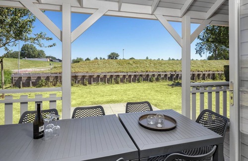 Bruinisse Villa | Buitenhuis Comfort 8