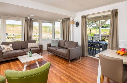 Bruinisse Villa | Buitenhuis Comfort 8