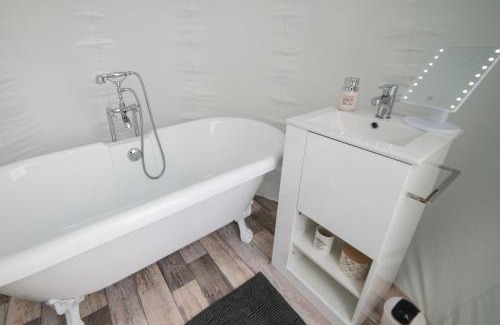 Clecy Other | Bulle à la Belle étoile