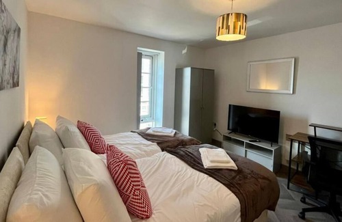 Theatreland Birmingham Apartment | Bullring City Centre Mailbox 2 Bed Apartment In West Midlands Birmingham