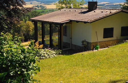 Neuhof House | Bungalow am Werratal Radwanderweg