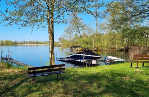 Gotz House | Bungalow auf Halbinsel in Götzerberge Direkt am Wasser