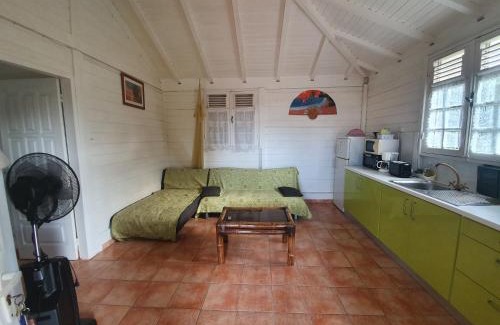 Sainte-Anne House | BUNGALOW BASSIN TROUVE