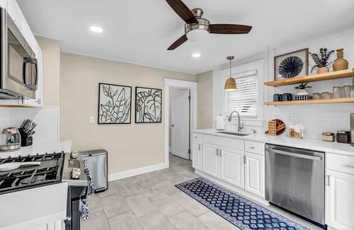 Neptune City House | Bungalow Blue in Bradley Park! Beach Badges Included!