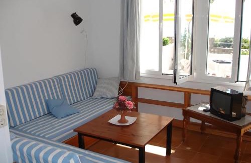 Calafat Apartment | Bungalow Cala Llobeta 16