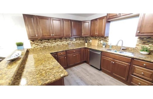 Lawsona - Fern Creek House | Bungalow DT by Lake Eola & KIA center Sleeps 12