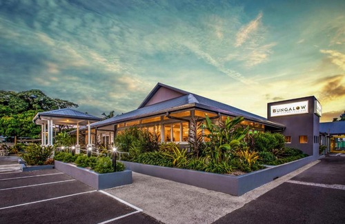 Bungalow Hotel | Bungalow Hotel