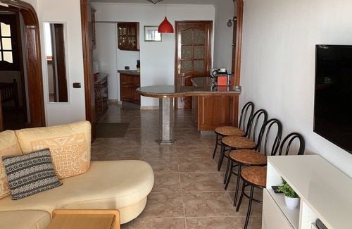 Playa del Aguila House | Bungalow in 2 Ebenen, Meerblick, Garten, Schwimmbad und Direkter Strandzugang!