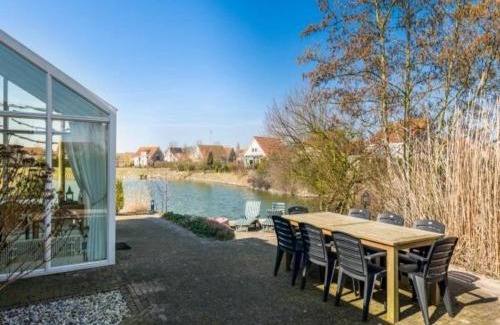 Breskens House | Bungalow in Zeeland with Stunning Waterside Views