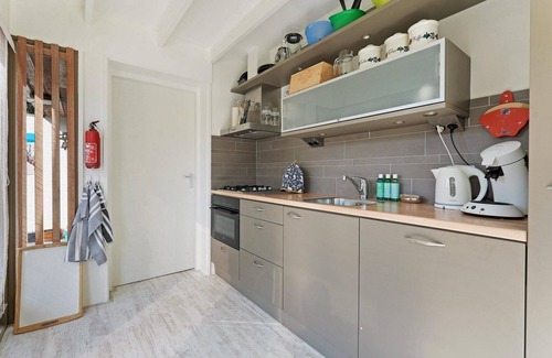 Ouddorp House | Bungalow just 8 minutes' walk from the quietest beach in Ouddorp, with the most sunshine hours in the Netherlands. The ideal place for sun, sea, peace, and space!