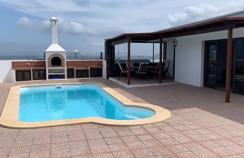 Urbanizacion Famara House | Bungalow Playa Famara