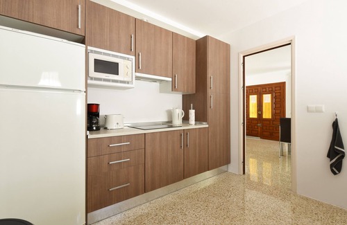 Carihuela Villa | Bungalow Torremolinos at short walk to beach and Benalmadena port