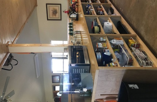 Bastrop Cottage | Bunk House - Whitworth Family Farm