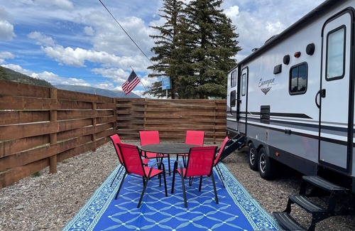 South Fork House | Bunkhouse Camper Fully Furnished