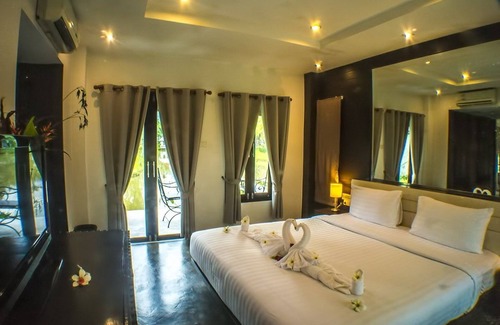 Mae Hi Hotel | Bura Lumpai