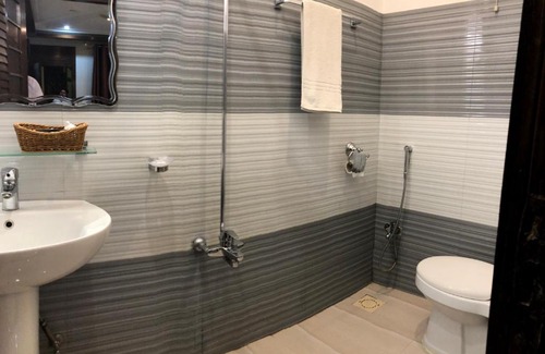 Mingora Hotel | Burj Al Swat Hotel