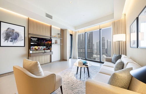 Downtown Dubai Apartment | Burj Khalifa Fountain Dubai Mall Address Opera 3BR