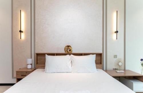 Al Barsha Apartment | Burj View - Premium Studio - Near Dubai Miracle & Butterfly Garden- Arjan, Dubailand