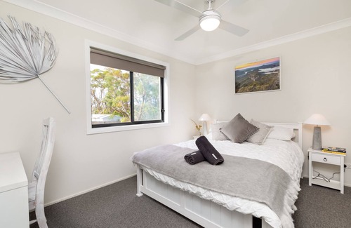 Burrill Lake House | Burrill Lake - Self Contained Guest Suite - Rear Access to Beach