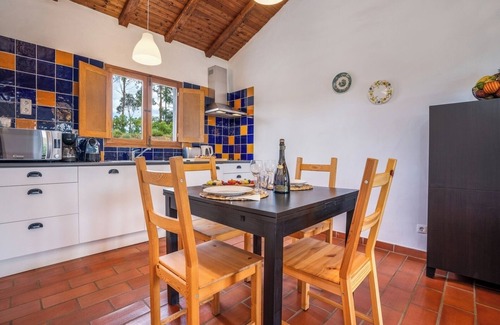 Portimao House | Burro Ville - Serene House w/Pool