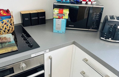 Burton on Trent Apartment | Burton Urban Apartment is offering City view in heart of burton town centre