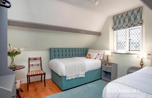 Exeter Apartment | Bury Meadow Lodge - Exeter - Train 5 min walk - Parking